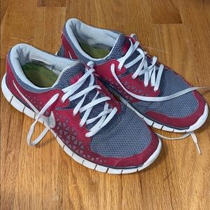 Nike Free Run Sneakers